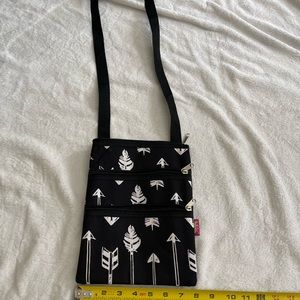 N. Girl Feather and Arrow Crossbody purse